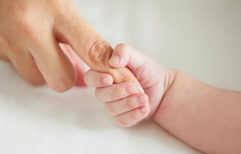 Sử dụng trứng và tinh trùng của vợ chồng